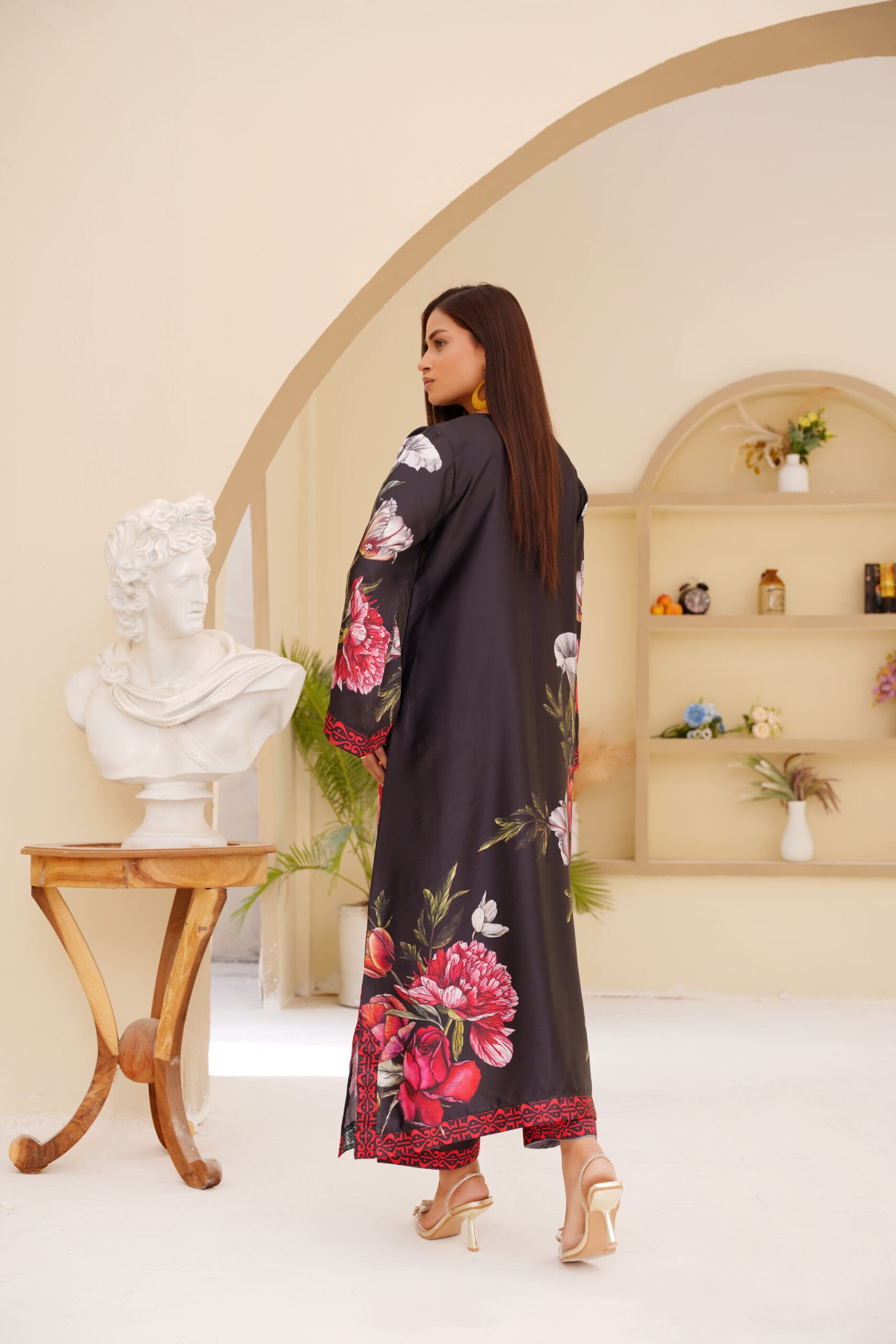 Midnight Bloom Printed Black Floral Kaftan - Image 4