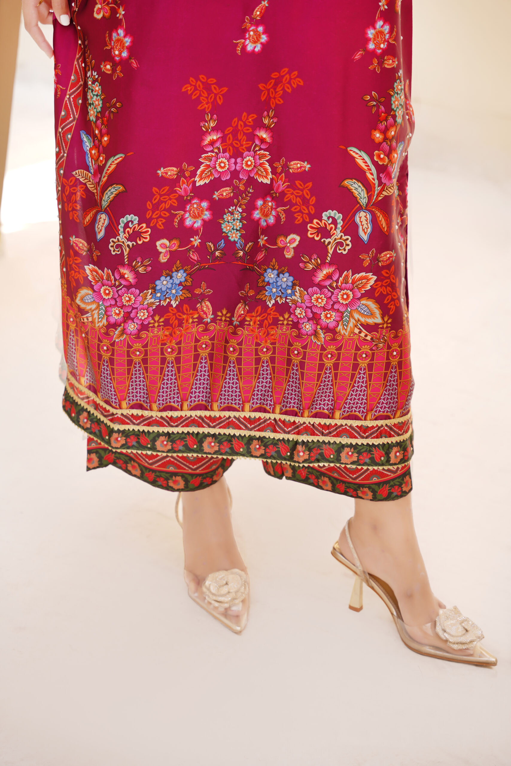 Crimson Bloom Printed Silk 2-Piece Vibrant Festive Ensemble - Image 10